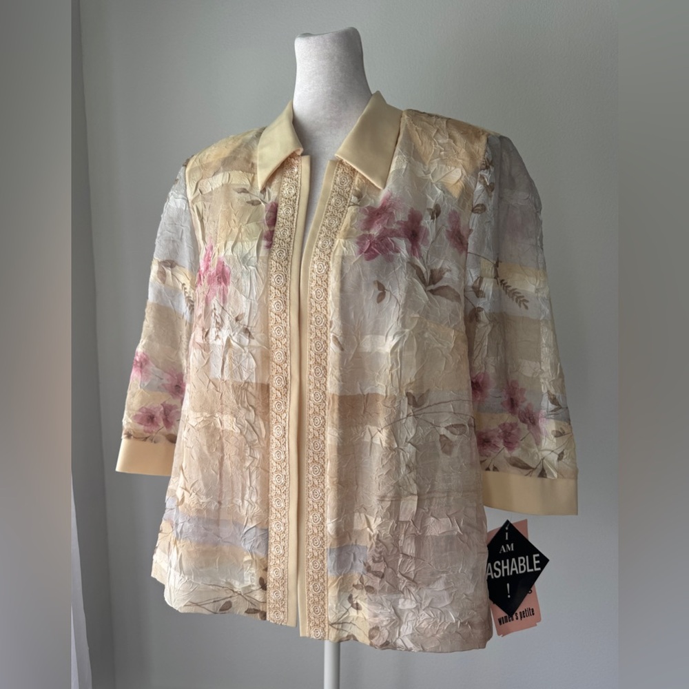 NWT Vintage ‘90s R&M Richards Cream Floral Print 3/4 Sleeve Lightweight Jacket